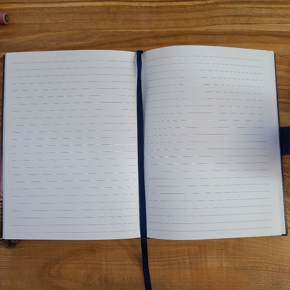 Journal / Notebook || Indigo - Picture 2 of 3